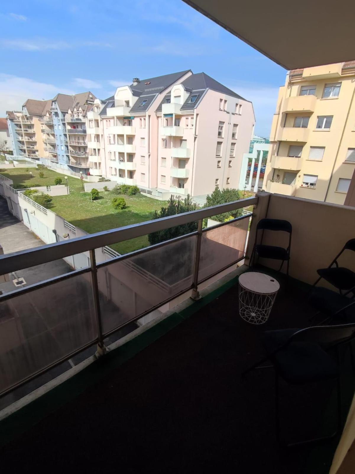 Ferienwohnung Douillet-Kanamappart-Euroairport Saint-Louis  Exterior foto
