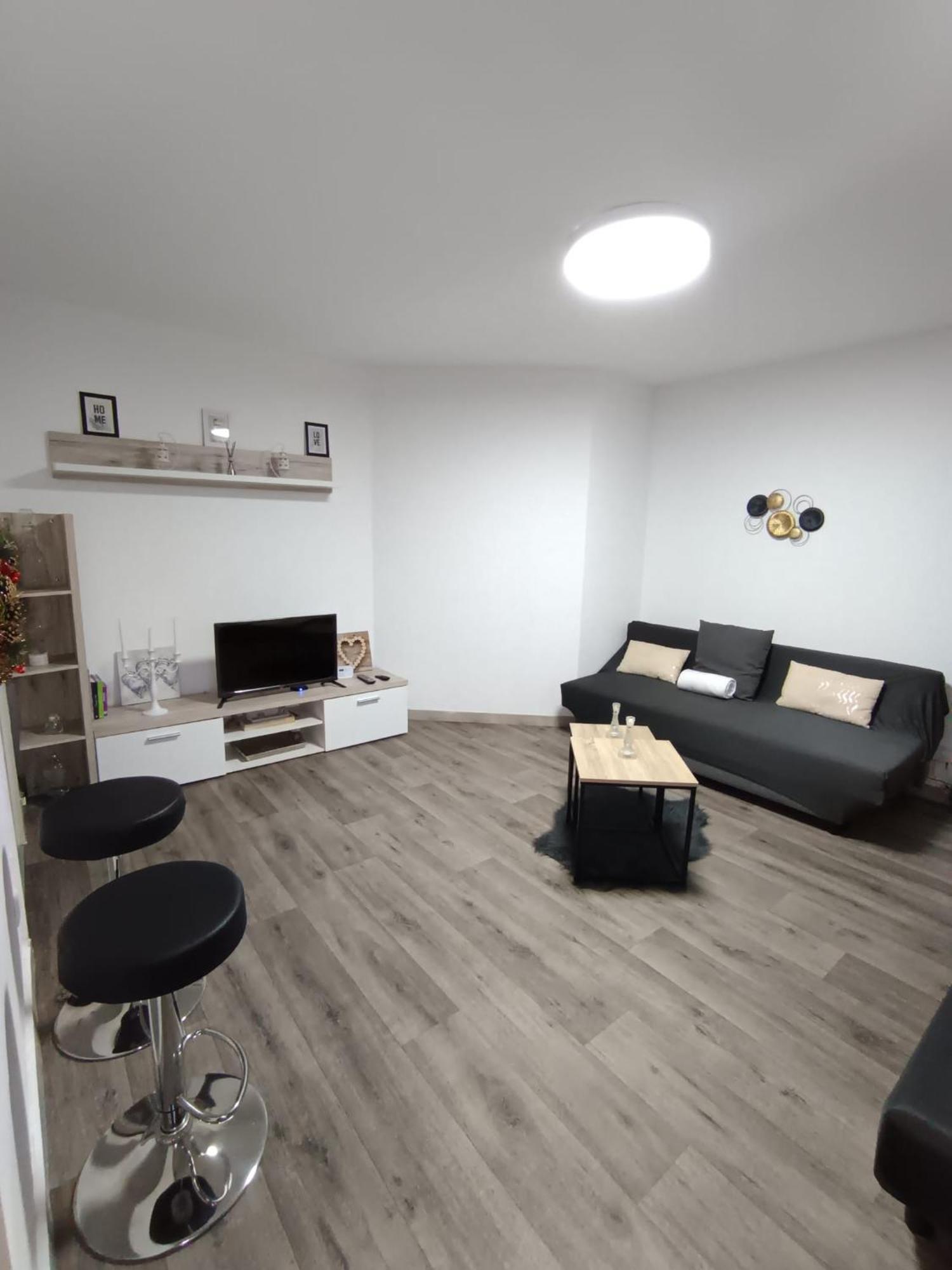 Ferienwohnung Douillet-Kanamappart-Euroairport Saint-Louis  Exterior foto