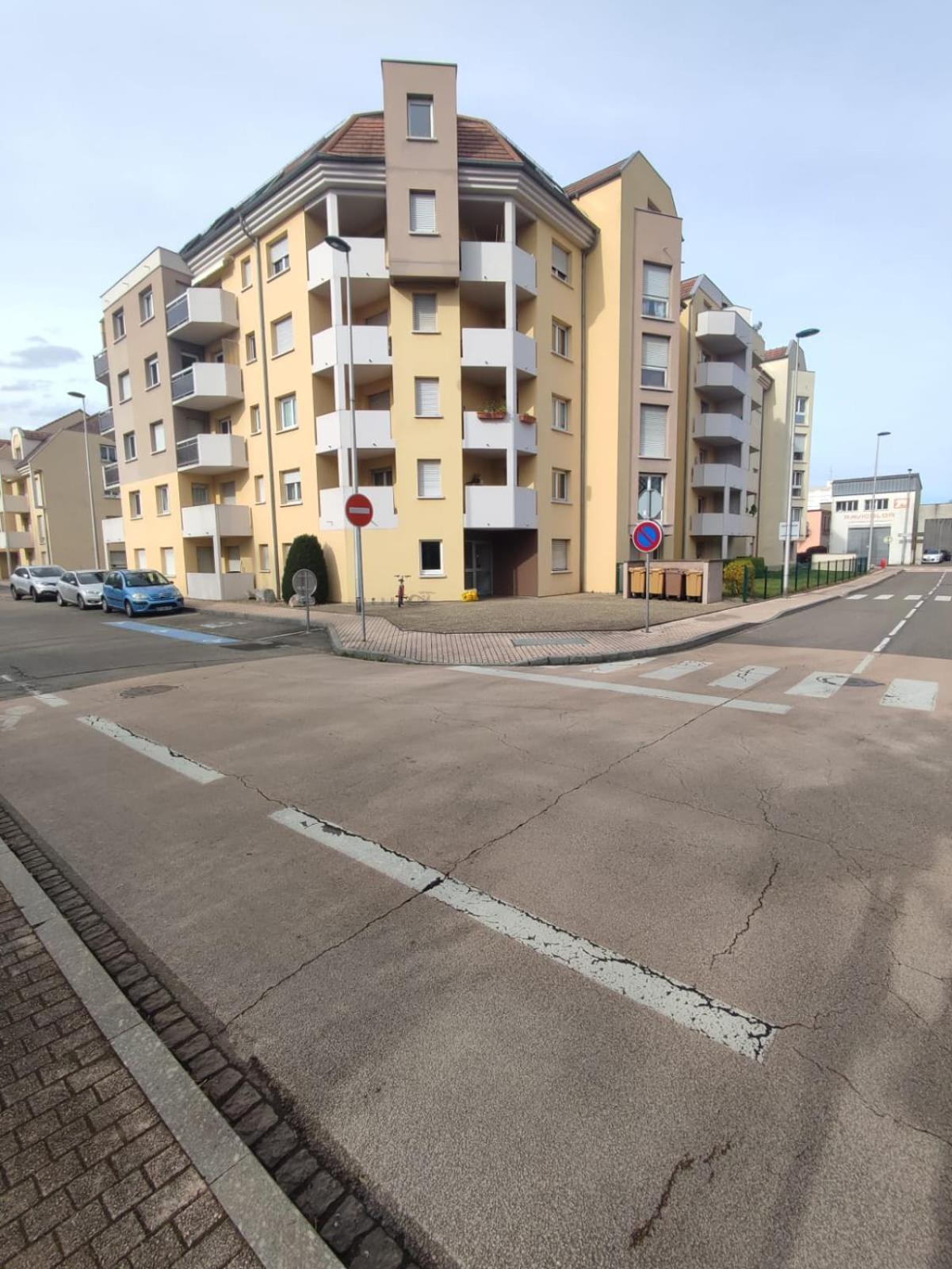 Ferienwohnung Douillet-Kanamappart-Euroairport Saint-Louis  Exterior foto